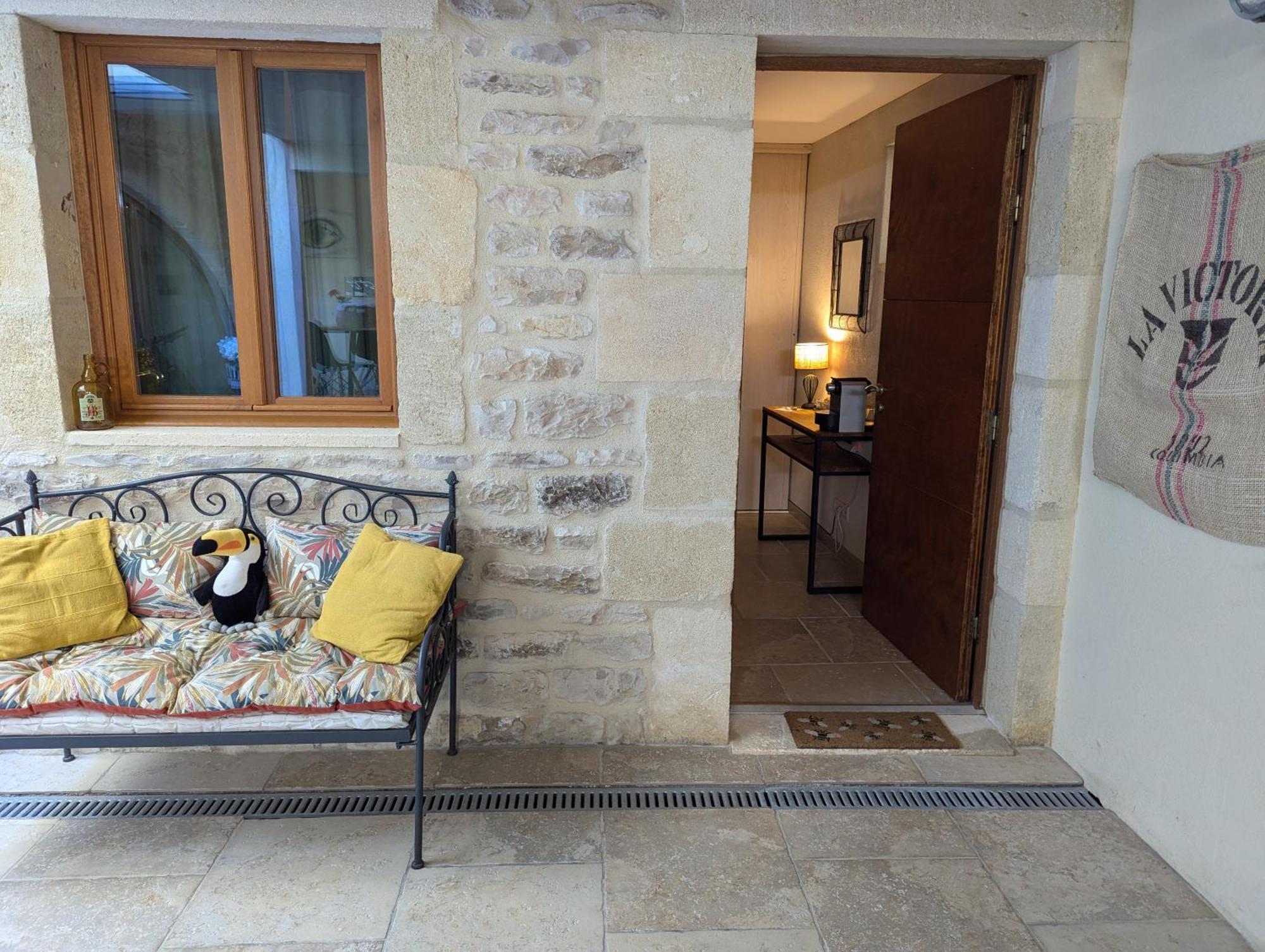 L'Orangerie Studio Calvisson Luaran gambar